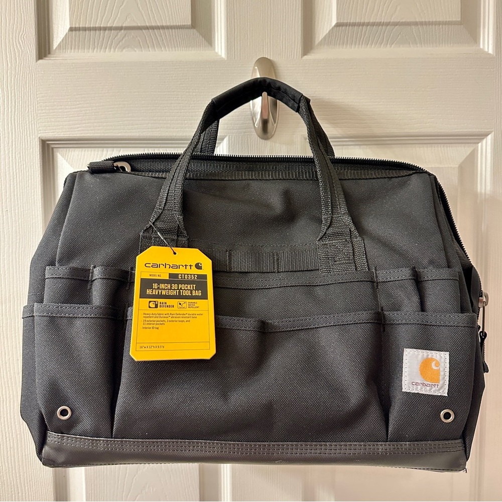 NWT CARHARTT 16-INCH 30 POCKET HEAVYWEIGHT TOOL BAG